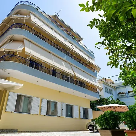 Elidon Apartment