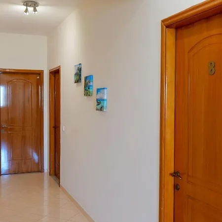 Elidon Apartmán *